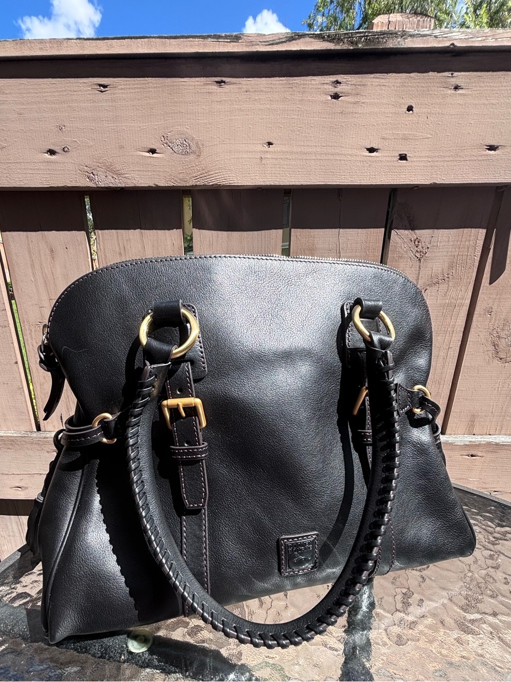 ❗️LIKE NEW❗️Dooney & Bourke Leather Domed Satchel